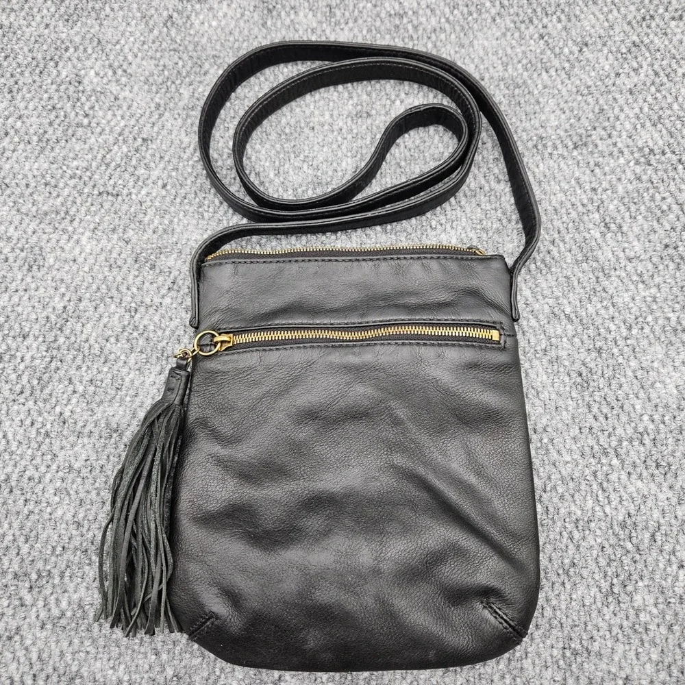 Hobo‎ International Sarah Black Leather Crossbody Bag Tassel Boho Shoulder Purse